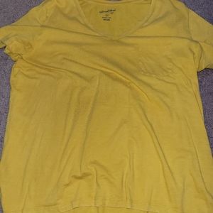 Universal Thread Mustard V Neck Tee Size XXL